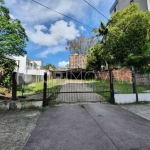 Terreno à venda na Avenida Luiz Manoel Gonzaga, 379, Três Figueiras, Porto Alegre