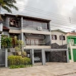 Casa com 5 quartos à venda na Beco Circular, 361, Vila Jardim, Porto Alegre