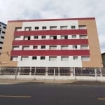 Apartamento reformado a 200 m da praia em Praia Grande SP