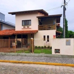 Casa com 5 dormitórios à venda, 326 m² por R$ 1.400.000,00 - Carianos - Florianópolis/SC