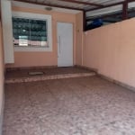 Vendo casa duplex, em condomínio fechado, bairro Comendador Soares, Nova Iguaçu/RJ.