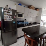 Apartamento com 02 dormitórios no Ceniro Martins, São José/SC.