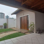 Sobrado com 3 dormitórios à venda, 250 m² por R$ 1.295.000,00 - Centro - Campo Largo/PR