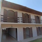 Sobrado com 4 dormitórios à venda, 223 m² por R$ 572.000,00 - Bom Jesus - Campo Largo/PR