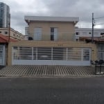 Casa Sobreposta a 100 metros da praia