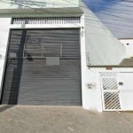 VENDA DE CASA E SALÃO COMERCIAL NO MARAGOGIPE, EM ITAQUAQUECETUBA/SP, excelente oportunidade de negócio com 240m² e salão todo equipado! CONSULTE-NOS.