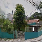 VENDA DE CASA TÉRREA NO ARUJAMÉRICA, EM ARUJÁ/SP, 187m² com 3 quartos, sala de estar, área de lazer com churrasqueira, edícula e 4 vagas. CONSULTE-NOS