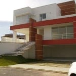 VENDA DE SOBRADO NO CONDOMÍNIO VERDES LAGOS, EM ARUJÁ/SP, com 453m², 05 suítes, piscina, churrasqueira, 03 salas e 04 vagas cobertas, CONSULTE-NOS.