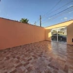 VENDA DE CASA TÉRREA NO BAIRRO MARROCOS, EM ITANHAÉM/SP DIVISA COM MONGAGUÁ, OPORTUNIDADE, 170m², 2 quartos, cozinha americana. CONSULTE-NOS.