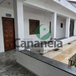 Casa Confortável com 4 dormitórios (2 suítes) para venda no bairro Rocio - Cananéia, Litoral Sul de SP