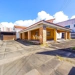 Casa com terreno comercial com  1.898 m² de área total na Av. 13 de maio