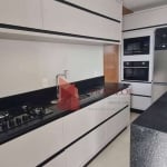 VENDA: Apartamento semi MOBILIADO, com Suíte e 2 Dormitórios, Centro, Itajaí/SC!