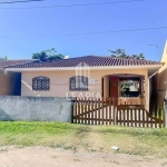 CASA NO CENTRO DE ITAPOÁ 300M DA PRAIA