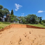 Terreno no Condomínio Itaporã em Atibaia.  São 735 m2 com uma excelente topografia e com projeto aprovado na prefeitura e no Condomínio.