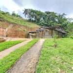 Casa para Venda em Teresópolis, Pessegueiros, 2 dormitórios, 1 suíte, 1 banheiro, 5 vagas