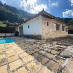 Casa para Venda em Teresópolis, Taumaturgo, 3 dormitórios, 3 suítes, 4 banheiros, 12 vagas