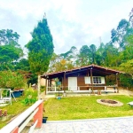 Casa para Venda em Teresópolis, Fazenda Suiça, 4 dormitórios, 1 suíte, 2 banheiros, 2 vagas