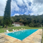 Casa para Venda em Teresópolis, Canoas, 4 dormitórios, 1 suíte, 4 banheiros, 10 vagas