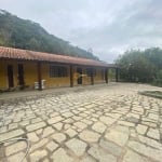 Casa para Venda em Teresópolis, Pessegueiros, 3 dormitórios, 1 suíte, 2 banheiros, 4 vagas