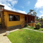 Casa para Venda em Teresópolis, Iucas, 5 dormitórios, 4 suítes, 4 banheiros, 2 vagas