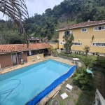 Casa para Venda em Teresópolis, Três Córregos, 4 dormitórios, 1 suíte, 4 banheiros, 2 vagas