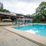 Casa Alto padrão 4 suítes no Parque Anchieta com piscina e churrasqueira