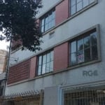 APARTAMENTO DE 03 dormitórios - 66,54 m² de área privativa, de frente, no segundo pavimente e 1º andar , banheiro principal e auxiliar, sala para 2 ambientes, cozinha e área de serviço. Localização pr