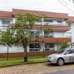 Apartamento com 74m², com 2 dormitórios sendo 1 suíte,  living 3 ambientes, cozinha integrada ao living, churrasqueira, sacada com vista para o Guaíba. Prédio com elevador e salão de festas. Duas vaga