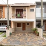 Excelente sobrado semi mobiliado próximo ao Zaffari da Hípica 3 dormitórios sendo um suíte com closet e sacada, living 2 ambientes, lavabo, cozinha com moveis planejados, área de serviço, pátio, garag