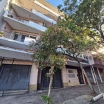 Ótima oportunidade! Apartamento à venda no Ed. Itamarati, localizado na Avenida Cristóvão Colombo, no bairro Floresta em Porto Alegre. &lt;BR&gt;Com 2 quartos, banheiro social, área privativa de 71.33