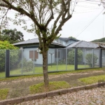 Qualidade de vida!&lt;BR&gt;Linda casa em um dos bairros que mais cresce na zona sul, com conceito de arquitetura diferenciada,  com pé direito alto&lt;BR&gt;Amplo living, cozinha com espaço suficient