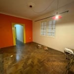 Apartamento de 2 dormitórios, sala, cozinha, área de serviço e sacada.&lt;BR&gt;Localizado próximo a Av. Princesa Isabel/ Ipiranga, Instituto de Cardiologia e Hospital Ernesto Dornelles.&lt;BR&gt;Agen