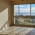 Apartamento com 3 dormitórios, 2 banheiros, 1 vaga de garagem, no bairro Cristal, Porto Alegre/RS