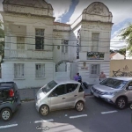 Casa para Venda - 928m², 5 dormitórios, 4 vagas - Bom Fim