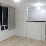 Excelente Apartamento à venda, recém reformado,45 metros  2 dormitórios, 1 vaga-  Água Chata, Guaru