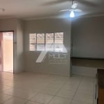 Casa à VENDA, Villa Branca, JACAREI - SP