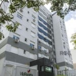 Excelente apartamento 3 dormitórios sendo 1 suíte, 1 vaga de garagem no Bairro Floresta em Porto Alegre. Ampla sala, cozinha com churrasqueira, área de serviço e banho auxiliar. Edifício novo, complet