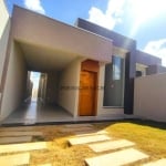 Casa 3 quartos em lote de 210M2 Bairro Por do Sol!