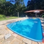 LINDA CHÁCARA COM PISCINA LOCALIZADA NA VILA DA GLORIA/SC