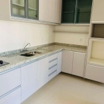 Apartamento à venda em Vinhedo, Centro, com 3 suítes, com 230 m²