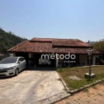 Casa com 3 dormitórios à venda, 166 m² por R$ 1.100.000 - Centro - Guararema/SP