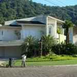 Casa em Condomínio no Guarujá