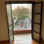 Apartamento com 2 dormitórios à venda, 55 m² por R$ 290.000