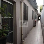 Casas (3) térreas, mais salão com moradia.      cl.com moradia