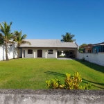 Casa com 3 quartos para alugar na Avenida Niterói, 1032, Grajaú, Pontal do Paraná