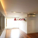 Flat com ótimo preço no bairro Campo Belo. Confira!