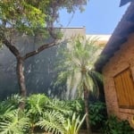 Linda Casa Toscana com 2 dormitórios , para locação no centro de Itu