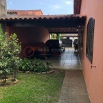 BAIXOU!!! Open House Imóveis vende- Casa com 3 quartos em Itaipu Avenida Central.