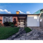 Casa com 3 quartos à venda na Rua Cláudio Manoel da Costa, 180, Jardim Itu Sabará, Porto Alegre