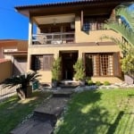 Casa com 4 quartos à venda na Rua Ari Peixoto Martins, 190, Espírito Santo, Porto Alegre